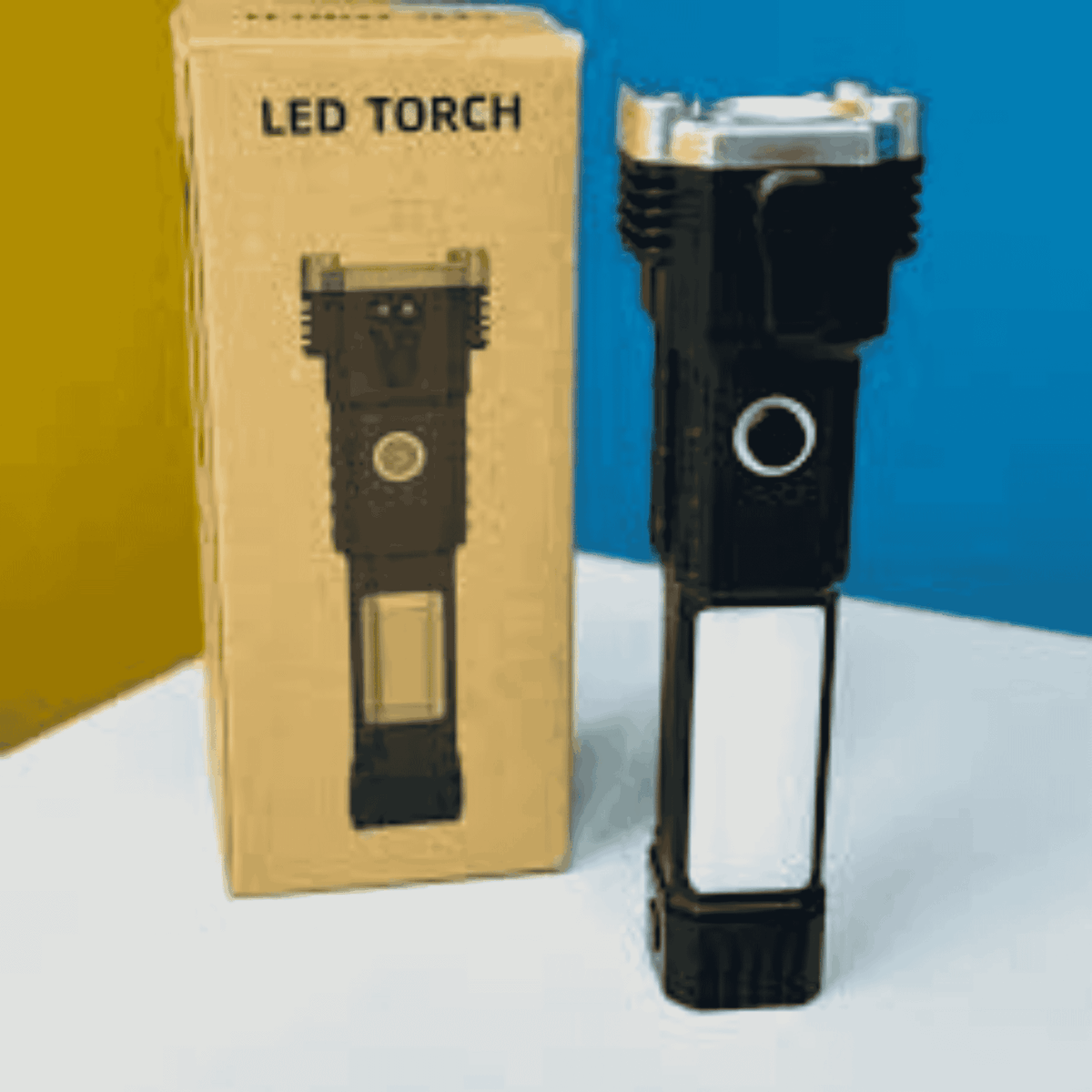 Lampe de poche LED TORCH